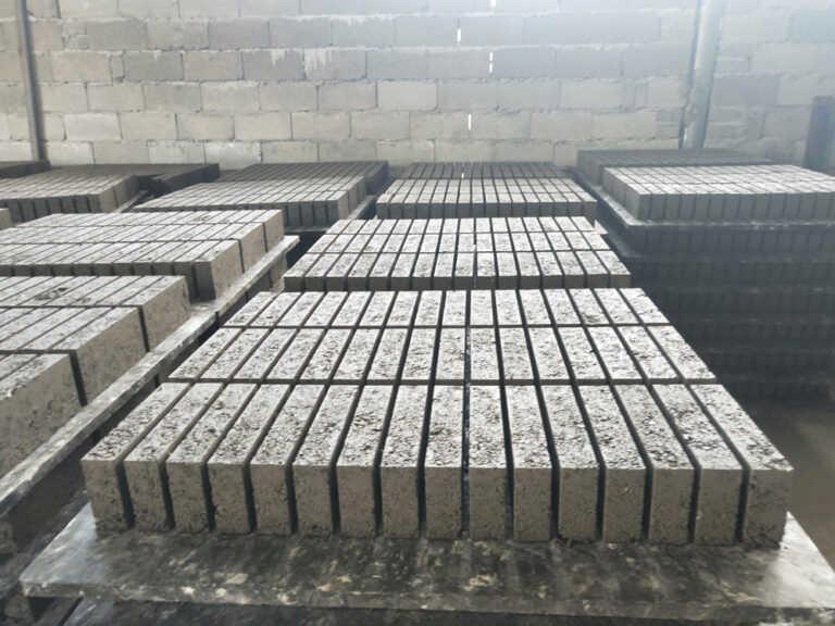 solid brick produced by block making machine and hydraulic brick making machine