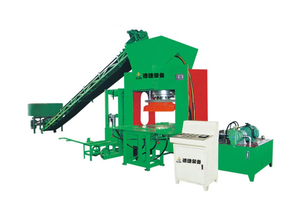 Hydraulic Pressure Concrete Brick Machine - Product Image